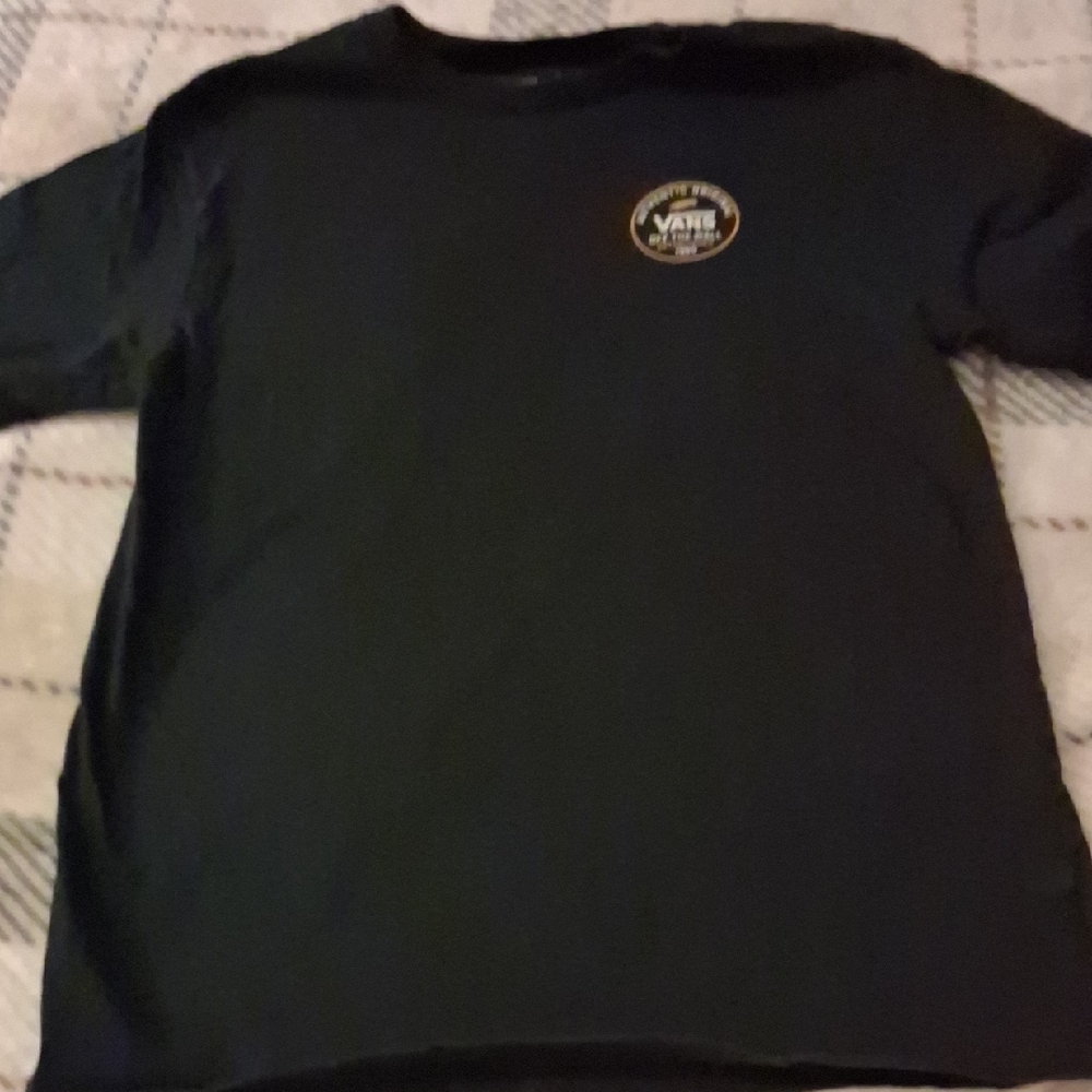 Vans Black T-Shirt with Small Chest Badge